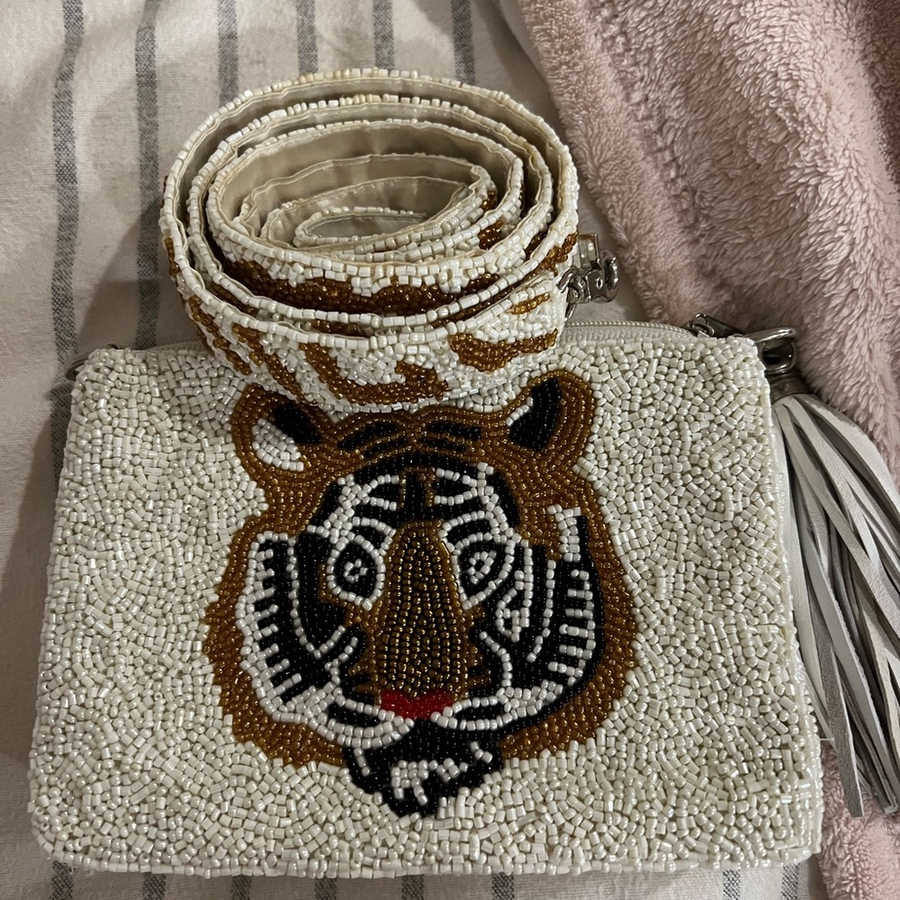Moyna tiger beaded purse